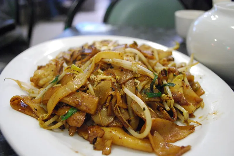 Penang hawker food, a highlight of eating in Batu Ferringhi